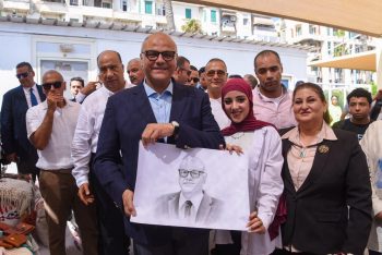 محافظ الإسكندرية يشهد فعاليات نادي الغوص والعروض البحرية والجوية احتفالًا بالعيد القومي ال 74 للمحافظة