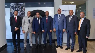 وزير العمل ومحافظ الاسكندرية يتابعان سير العمل داخل شركة بريميتون للإطارات المتخصصة للنقل الثقيل