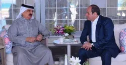 الرئيس السيسي يستقبل عاهل البحرين بالقصر الجمهوري بالعلمين الجديدة.