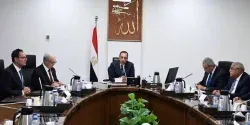 رئيس الوزراء يتابع مستجدات الموقف التنفيذي لمشروعات تطوير الشركة القابضة للغزل والنسيج.