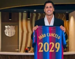 رسميًا برشلونة يُعلن التعاقد مع جواو كانسيلو حتى 2029
