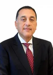 رئيس الوزراء يهنئ شيخ الأزهر بمناسبة ذكرى المولد النبوي الشريف