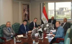وزير الكهرباء يتابع مع شركة هواوي الصينية مستجدات مشروع التصنيع المحلي لبطاريات تخزين الطاقة.
