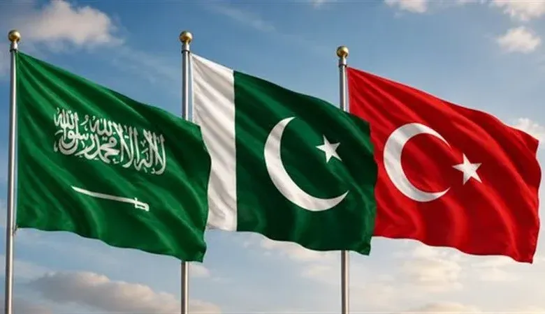 السعودية وتركيا وباكستان توقع اتفاقية مكة للدفاع المشترك