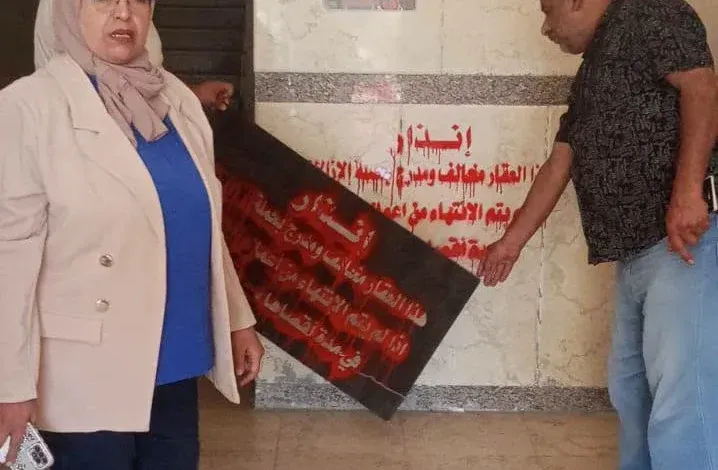حملة مكبرة بحي الكوثر لتسريع ملفات التصالح وإغلاق المحال المخالفة