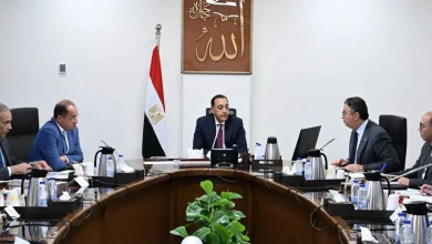 رئيس الوزراء يبحث حسم التشابكات المالية بين المالية وهيئة السلع التموينية
