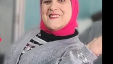 فارسة الإرادة والتحدي كتبت كتابًا بأصابع قدميها