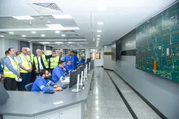 محافظ الإسكندرية يبحث مع شركة أبوقير للأسمدة مشروعًا للاستفادة من المخلفات الصناعية وإنتاج البيوجاز