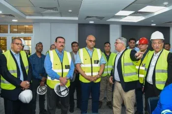 محافظ الإسكندرية يبحث مع شركة أبوقير للأسمدة مشروعًا للاستفادة من المخلفات الصناعية وإنتاج البيوجاز