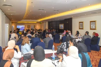 محافظ الإسكندرية يشهد فعاليات ورشة جعل المدن قادرة على الصمود أمام مخاطر التغيرات المناخية