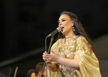 مروة ناجي تتألق علي خشبة المسرح المكشوف بمكتبة الإسكندريةِ