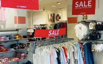 مشاركة 386 محلاً بالأوكازيون الصيفي بالإسكندرية و16محضر لمخلفات بدون تصريح