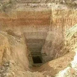 مصرع شخصين أثناء التنقيب علي آثار في قرية محمد أغا التابعة لقرية ميت كنانه مركز طوخ القليوبيه.