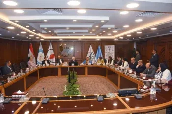 نائب محافظ الإسكندرية تشهد توقيع بروتوكول تعاون بين شركة الإسكندرية للزيوت المعدنية (أموك) وجمعية الصرح المجتمعية