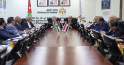 وزير النقل يبحث مع نظيره الأردني سبل التعاون بينهما
