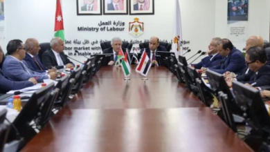 وزير النقل يبحث مع نظيره الأردني سبل التعاون بينهما