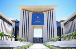 وزارة الخارجية تتابع تداعيات حاد-ث غرق قارب هجرة غير شرعية