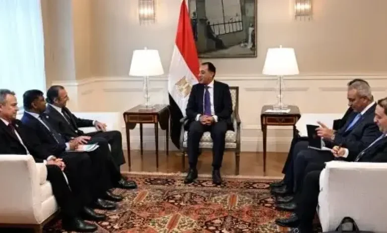 رئيس الوزراء يلتقى وفد شركة شيفرون العالمية على هامش اجتماعات الأمم المتحدة