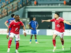 "تفوق أحمر كاسح".. تاريخ مواجهات الأهلي وسموحة قبل مواجهة دوري أورا