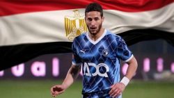 من حلم الاستمرار في أوروبا ومواصلة الاحتراف إلى الإيقاف لمدة أربع سنوات 