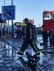 عاجل حريق داخل عمارة سكنية بجوار كنتاكي في سبورتنج الصغيرة بالإسكندرية