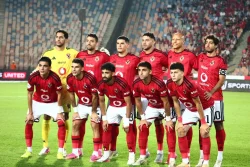 الأهلي يتعادل مع سموحة سلبيًا في الشوط الأول بدوري أورا