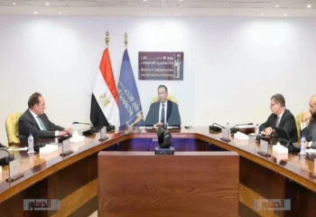 وزير الاتصالات يكشف .. 15 مليون هاتف محمول بإنتاج مصري خلال 2026