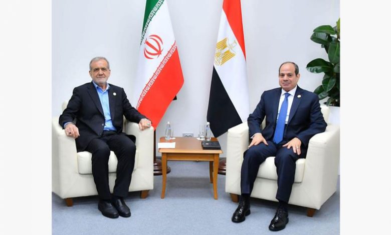 التقى الرئيس السيسي بالرئيس الإيراني وذلك على هامش أعمال القمة الثامنة عشرة لتجمع البريكس.