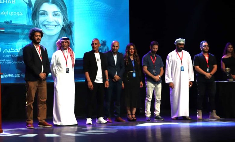 حضور مكثف في افتتاح الدورة ال 16 من مهرجان الإسكندرية المسرحي الدولي