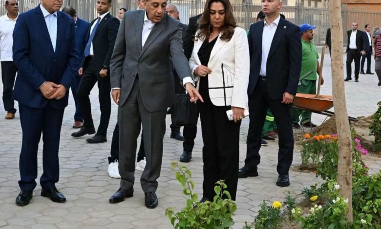 رئيس الوزراء يتفقد مشروعات التشجير وتخضير القاهرة