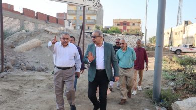 رئيس شركة الصرف الصحي بالإسكندرية يتابع ميدانيًا موقف المياه خلف شركة العلا