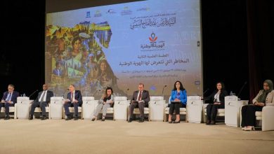 ضياء رشوان : وسائل التواصل الاجتماعي تفتح آمالًا وهمية تصدم الشباب بالواقع وتورث تمزقًا وجدانيًّا