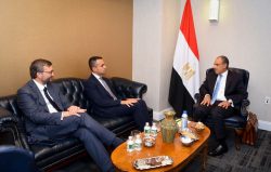 عبد العاطي يبحث مع المبعوث الأوروبي تطورات اليمن وأزمة إيران