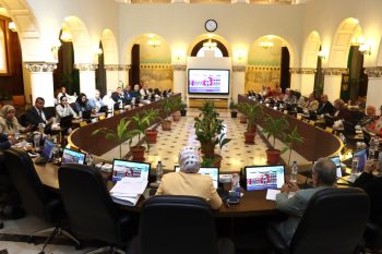مجلس الدراسات العليا والبحوث بجامعة الإسكندرية يؤكد دعم الباحثين مع بدء العام الدراسي الجديد