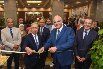 محافظ الإسكندرية ورئيس الأكاديمية العربية يشهدان فعاليات «اليوم الهندسي» بـ «أبي قير»