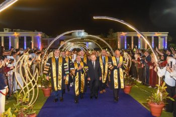 محافظ الإسكندرية يشهد احتفالية الأكاديمية العربية بتخريج 389 خريجًا وخريجة