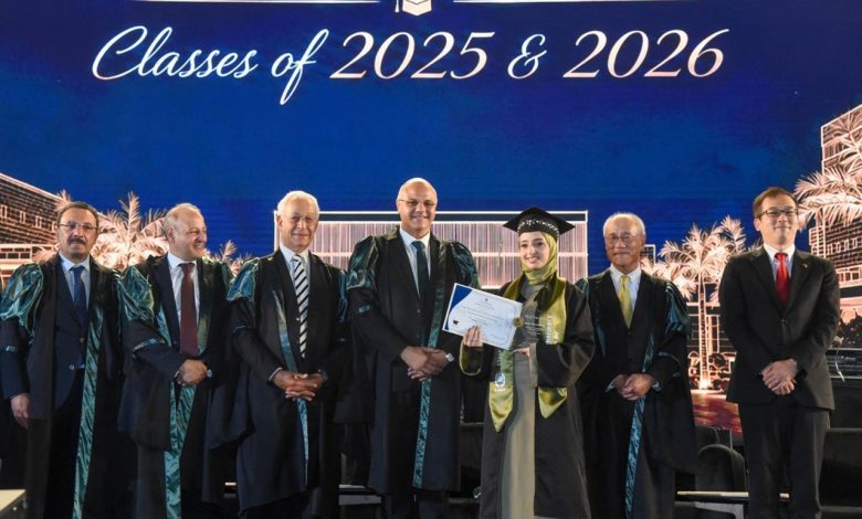 محافظ الإسكندرية يشهد حفل تخرج دفعات 2025 و2026 بالجامعة المصرية اليابانية
