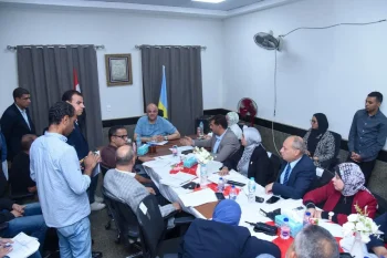 محافظ الإسكندرية يعقد لقاءً جماهيريًا بالمركز التكنولوجي الملحق بديوان مركز ومدينة برج العرب