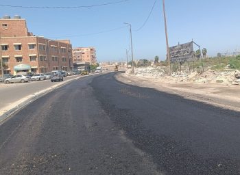 محافظ الإسكندرية يوجه بسرعة رفع كفاءة الطرق وأعمال الرصف خلال أسبوعين