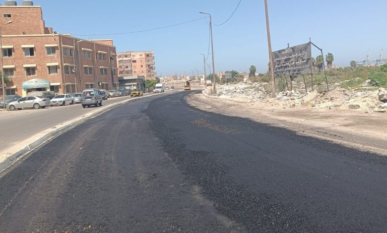 محافظ الإسكندرية يوجه بسرعة رفع كفاءة الطرق وأعمال الرصف خلال أسبوعين