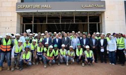 رئيس الوزراء يتفقد القطار الكهربائي السريع ويؤكد أنه شريان تنموي جديد