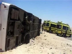 مدبولي يشكل لجنة فنية لكشف أسباب حادث أتوبيس نويبع