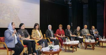 مكتبة-الإسكندرية-حلقة-نقاشية-استراتيجيات-تعزيز-الهوية-بين-الأسرة-والمدرسة-والمجتمع-المدني