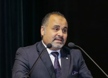 مكتبة-الإسكندرية-حلقة-نقاشية-استراتيجيات-تعزيز-الهوية-بين-الأسرة-والمدرسة-والمجتمع-المدني