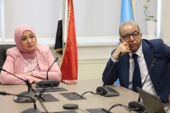 نائب محافظ الإسكندرية تتفقد غرفة العمليات المركزية بشركة الصرف الصحي لمتابعة منظومة إدارة الأزمات والطوارئ