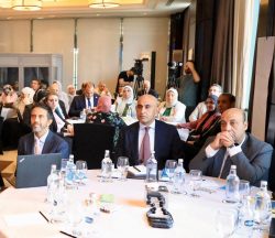وزير التعليم يشارك في ورشة لمتابعة تطبيق البكالوريا المصرية