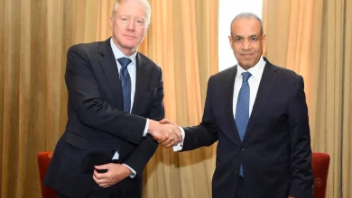 وزير الخارجية يبحث مع نظيره اللبناني سبل دعم مصر لسيادة لبنان ومؤسساته الوطنية.