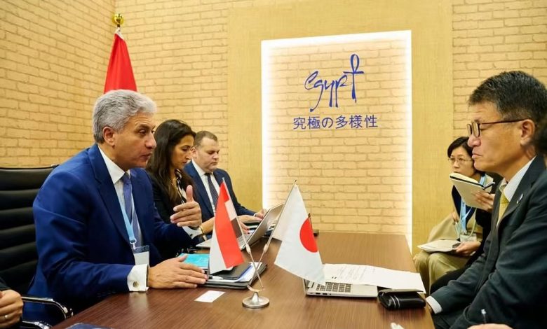 وزير السياحة والآثار يبحث مع رئيس وكالة السياحة اليابانية تعزيز التعاون