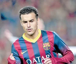 نجم برشلونة وتشيلسي يعلن اعتزاله كرة القدم