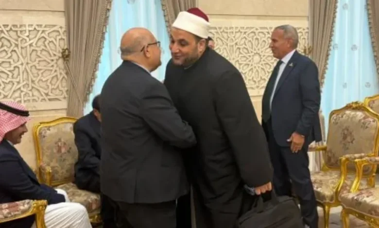 نواب الشيوخ تتوافد قبيل إنطلاق أول جلسة بالعاصمة الجديدة